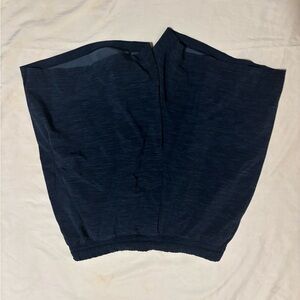 Men's Heathered blue pace breaker 7” medium Lululemon shorts